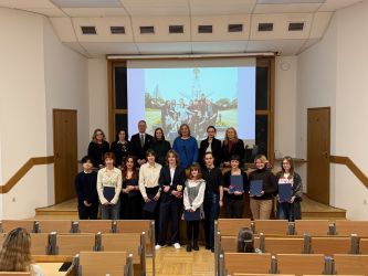 Uroczystość wręczenia dyplomów studentom Katedry Japonistyki WKAiA