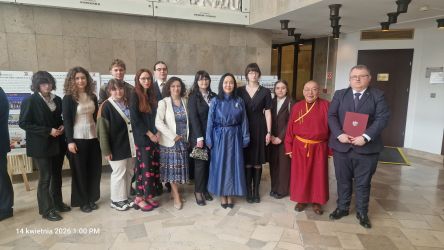 Wystawa &bdquo;Polska&ndash;Mongolia. 75 lat. Wsp&oacute;lne dziedzictwo, wsp&oacute;lne perspektywy&rdquo; przygotowana przez mongolist&oacute;w WKAiA UW w Sejmie RP